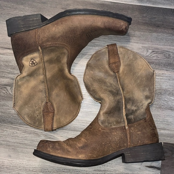 Ariat Other - Ariat Men’s soft sided leather mid height boots size 9 1/2 EE